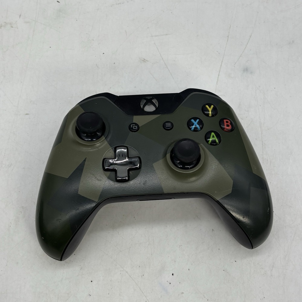 Microsoft Xbox One Armed Forces Model 1537 Camo Controller Parts Or Repair